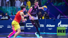 A specially illuminated court, top-notch organization, and a Jordan protégé: What impressed at Phygital Games 10 basketball