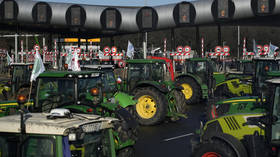 EU commission chief hopes for ‘consensus’ with protesting farmers