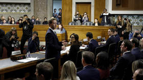 Zuckerberg apologizes to families hurt by social media